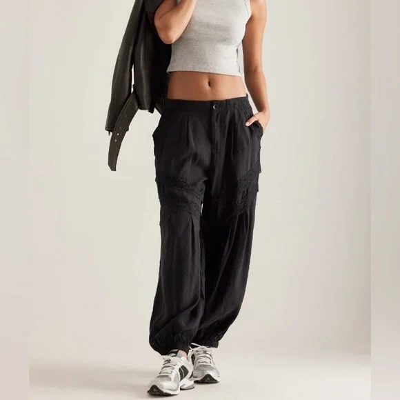 Anthropologie Pieced Black Lace Joggers Size S NWT - Picture 2 of 16